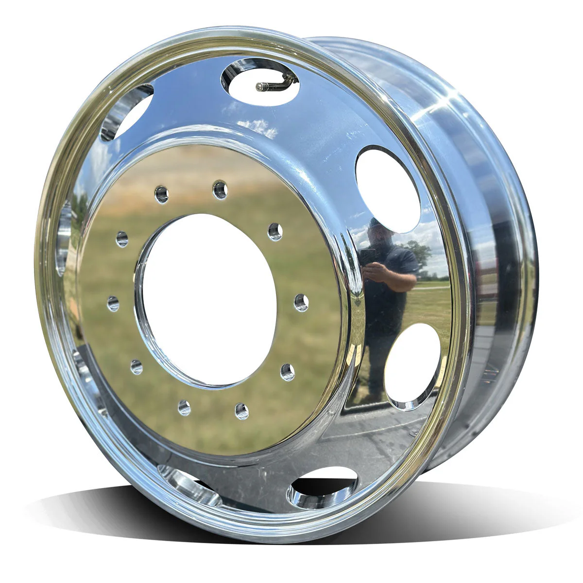 19.5x6.00 Northstar Mirror Polished Both Sides Ford F450/F550 DRW 4 Wheel Kit (Oval Hole Design) - Image 4