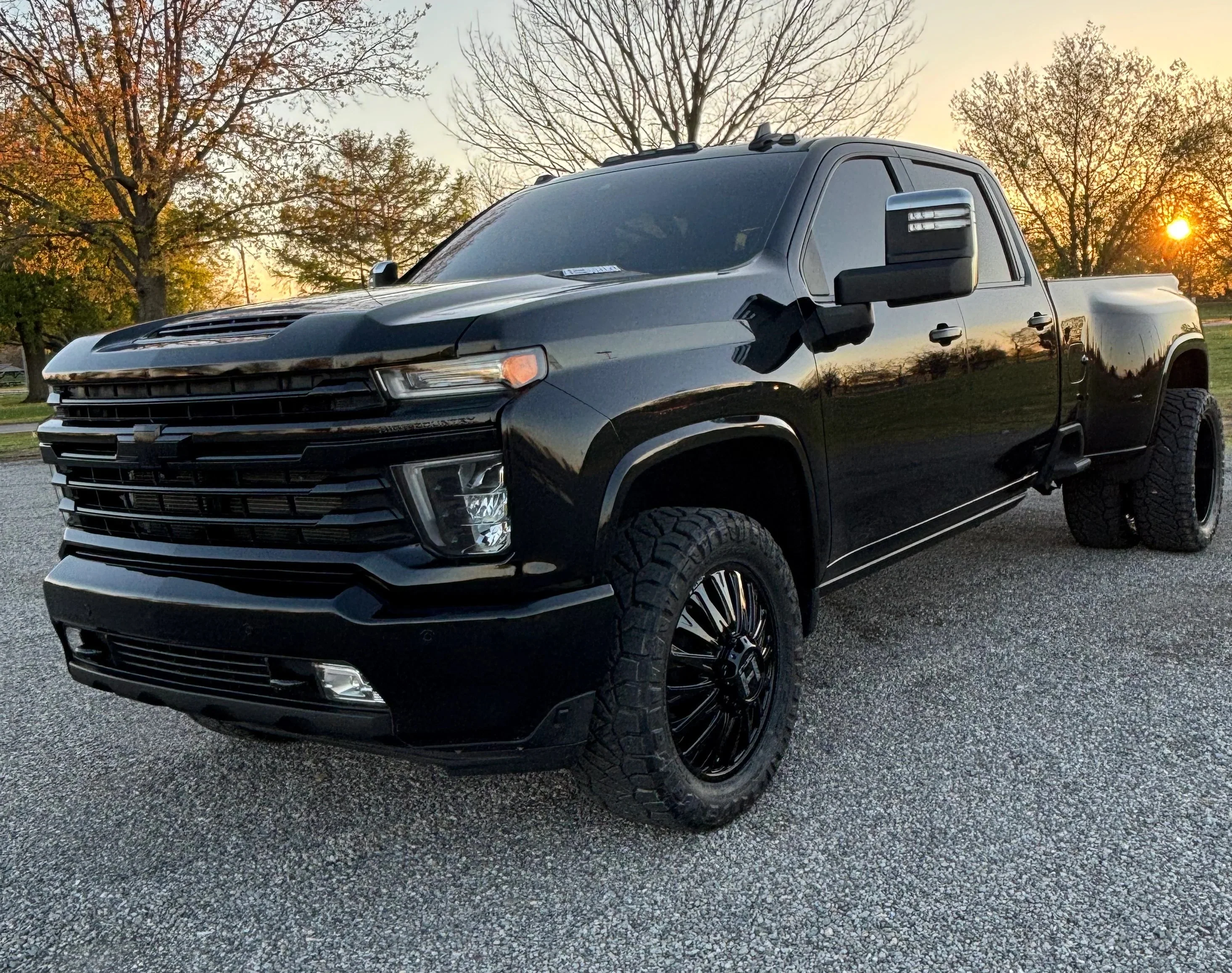 20x8.25 Hostile H404 Ghost Gloss Black 05-UP FORD 19-UP DODGE DUALLY Wheel 8x200 Set of 6 (Fits UP to 12.50 tire) - Image 4