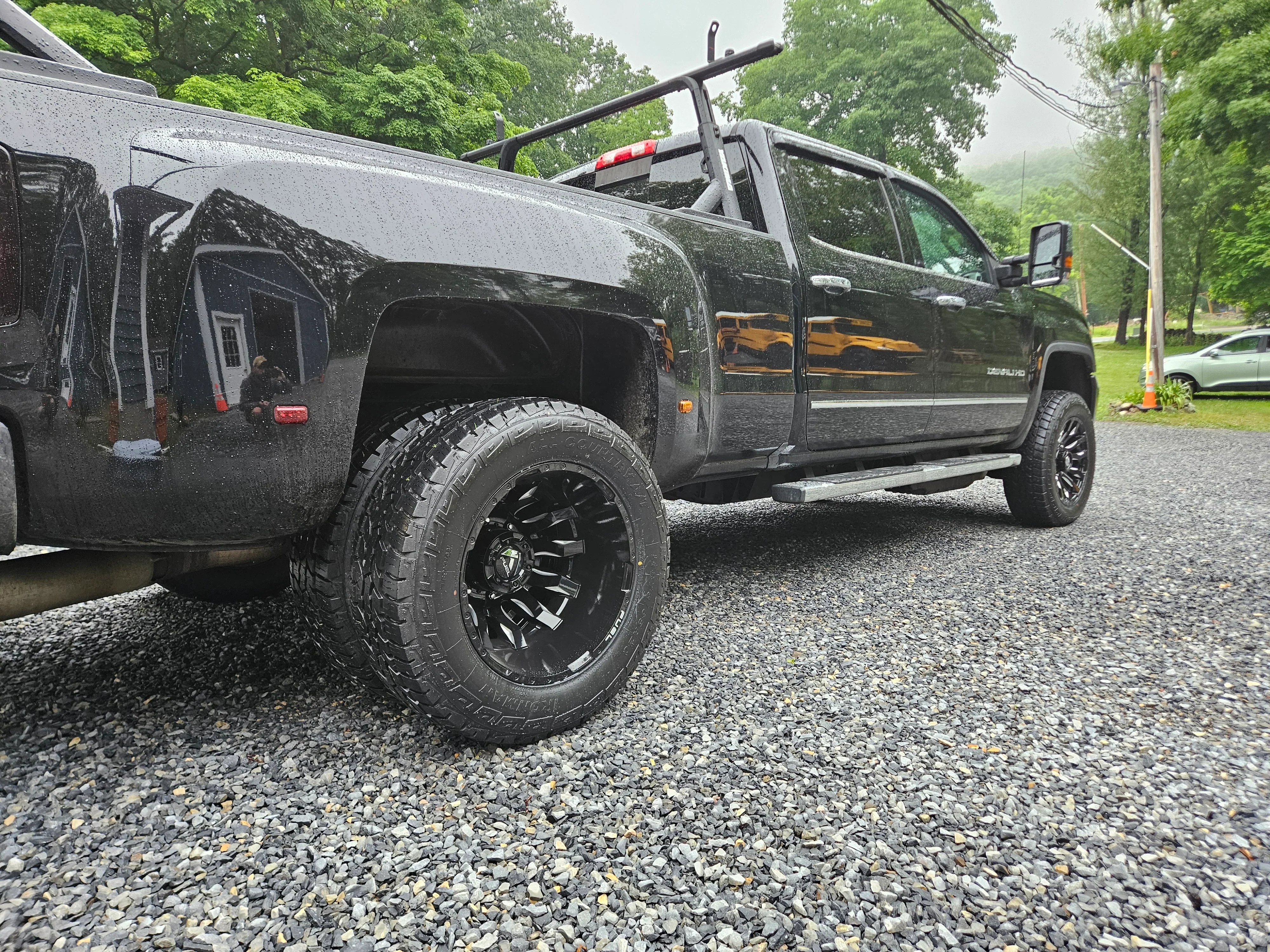 20x9 Fuel D673 Blitz Gloss Black Milled PRE-11 GM DUALLY SUPER SINGLE Wheels 8x6.5 Set of 6 (Fits UP to 13.50 tire) - Image 3