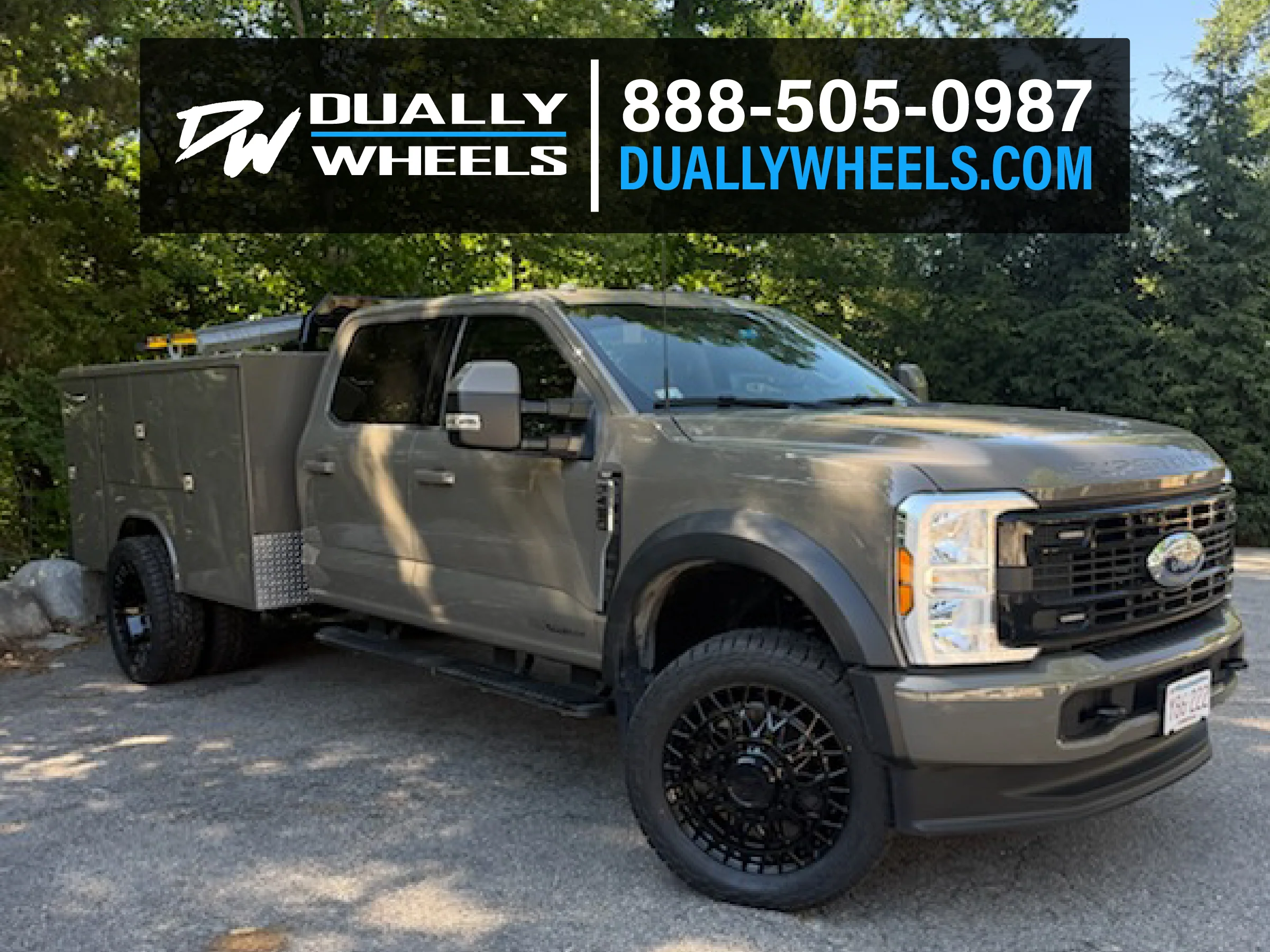 22x8.25 Arena A127 Innovator Glossy Black 05-UP FORD 19-UP DODGE DUALLY Wheels 8x200 Set of 6 (Fits up to 12.50 tire) - Image 3