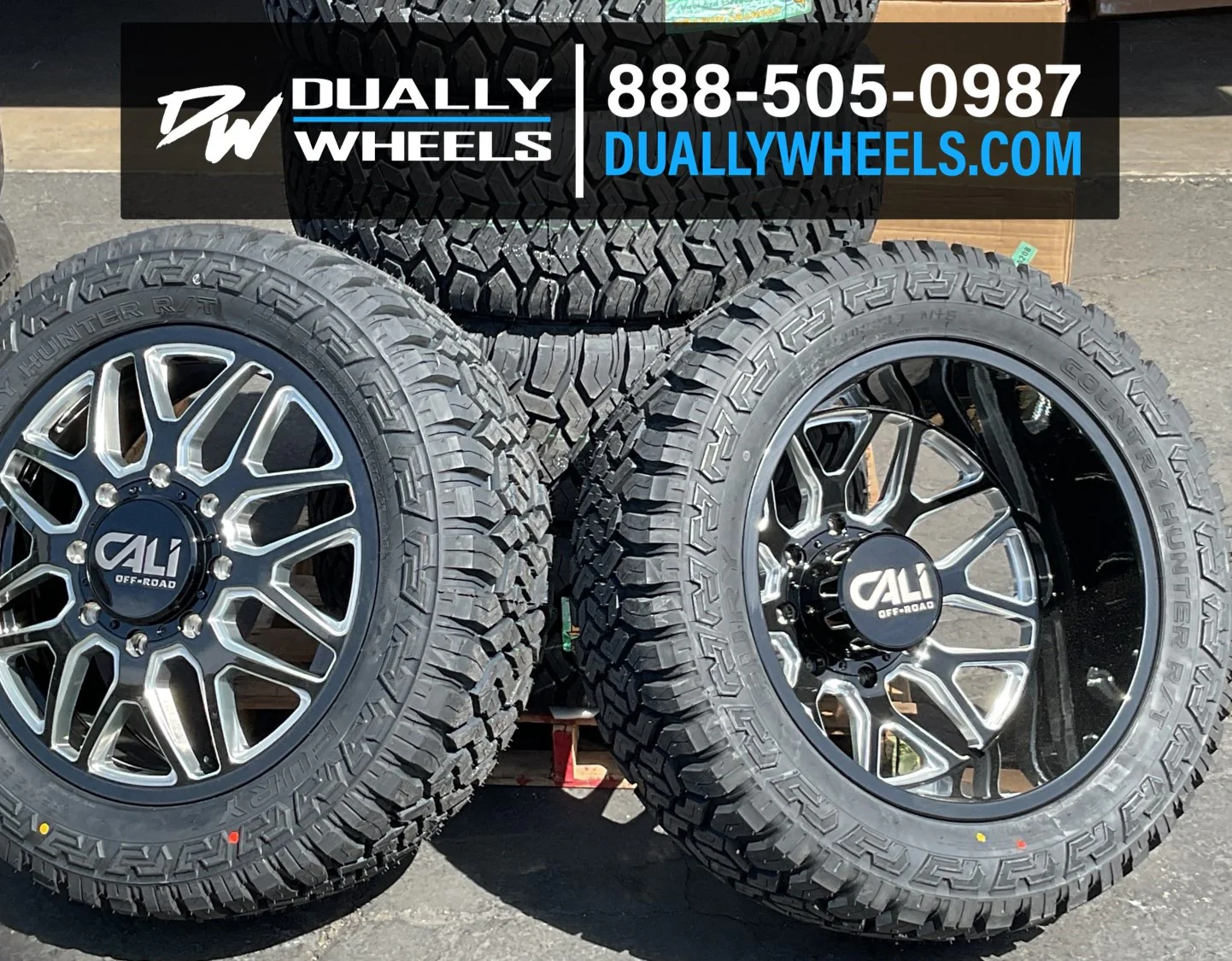 37x12.50R20LT/12 Fury Off-Road Country Hunter RT Tires Set of 6 - Image 2