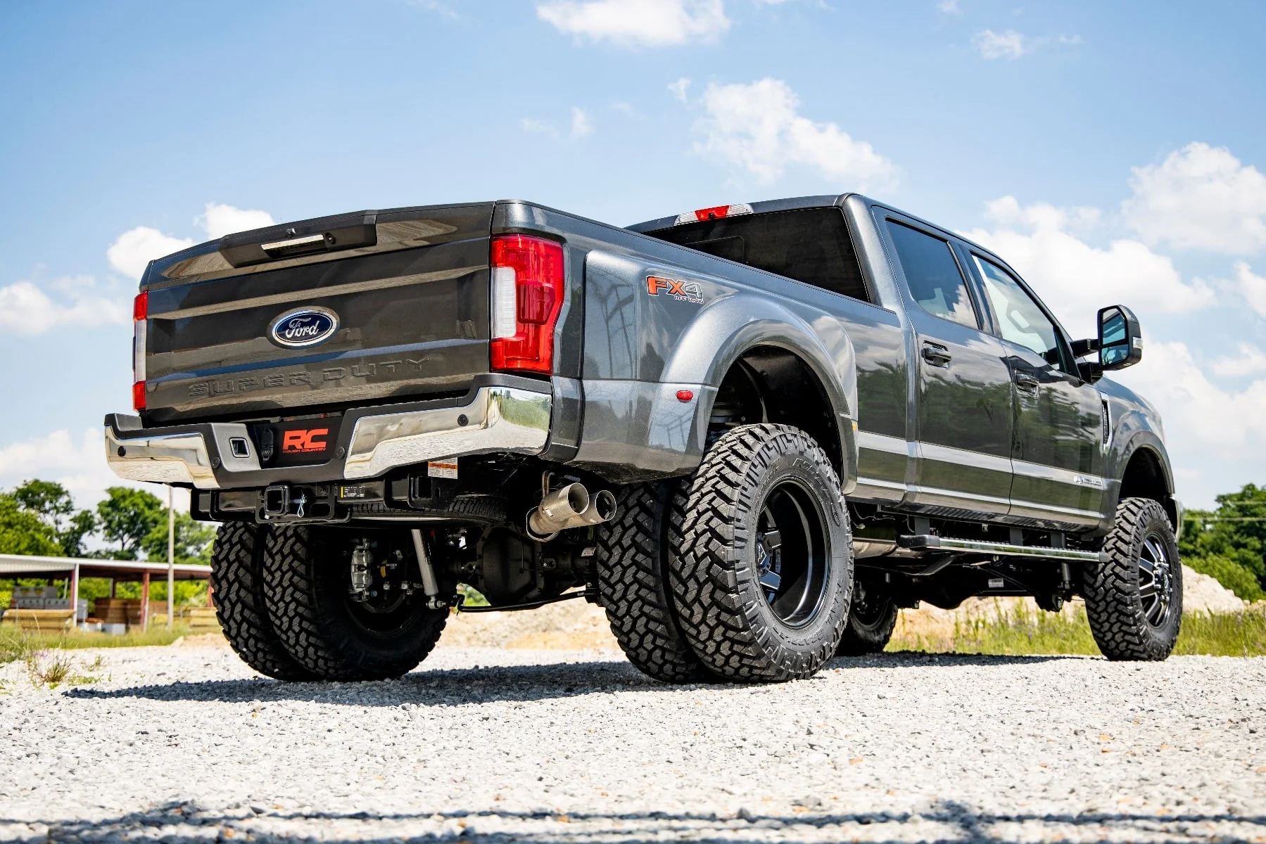 Rough Country 4.5 Inch Lift Kit Dually Vertex Fits Ford F-350 4WD 2017-2022 - Image 3