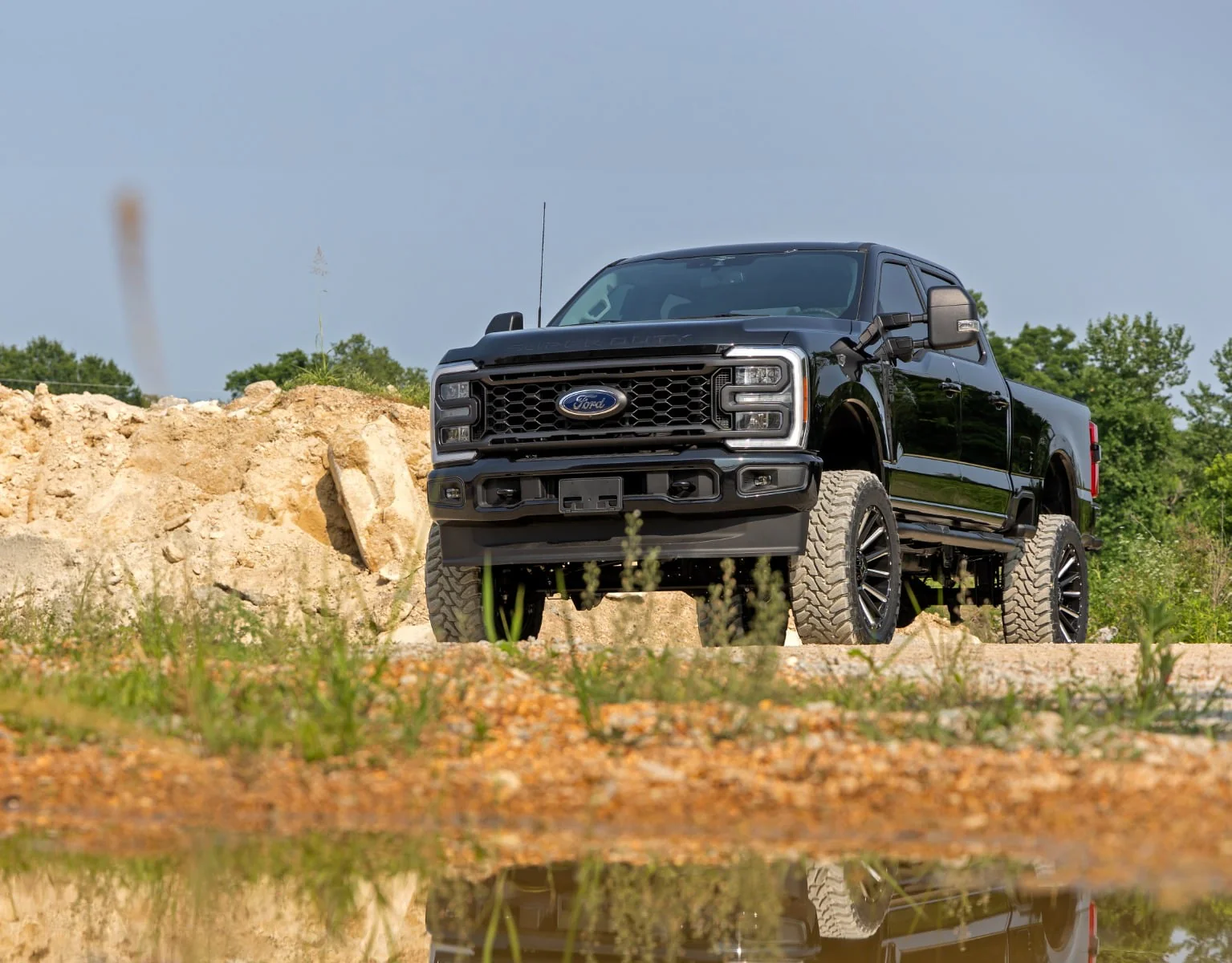 Rough Country 6 Inch Lift Kit Gas No OVLD Fits Ford F-350 4WD 2023-2024 - Image 2