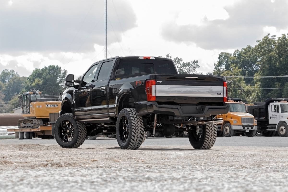Rough Country 6 Inch Lift Kit No OVLDS D/S V2 Fits Ford F-350 4WD 2017-2022 - Image 3